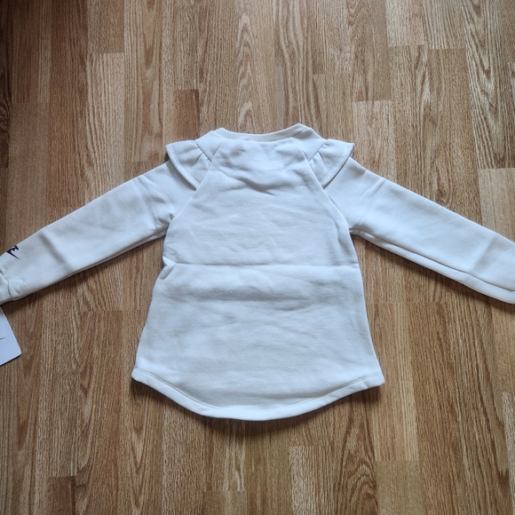 NWT Nike Girls 2-Piece Set - Picture 10 of 16